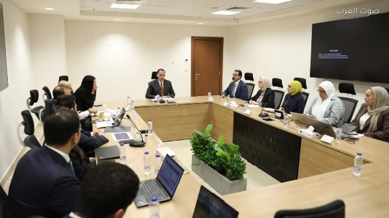 نائب وزير الصحة يناقش مع صندوق مصر السيادي تطوير الرعاية الصحية