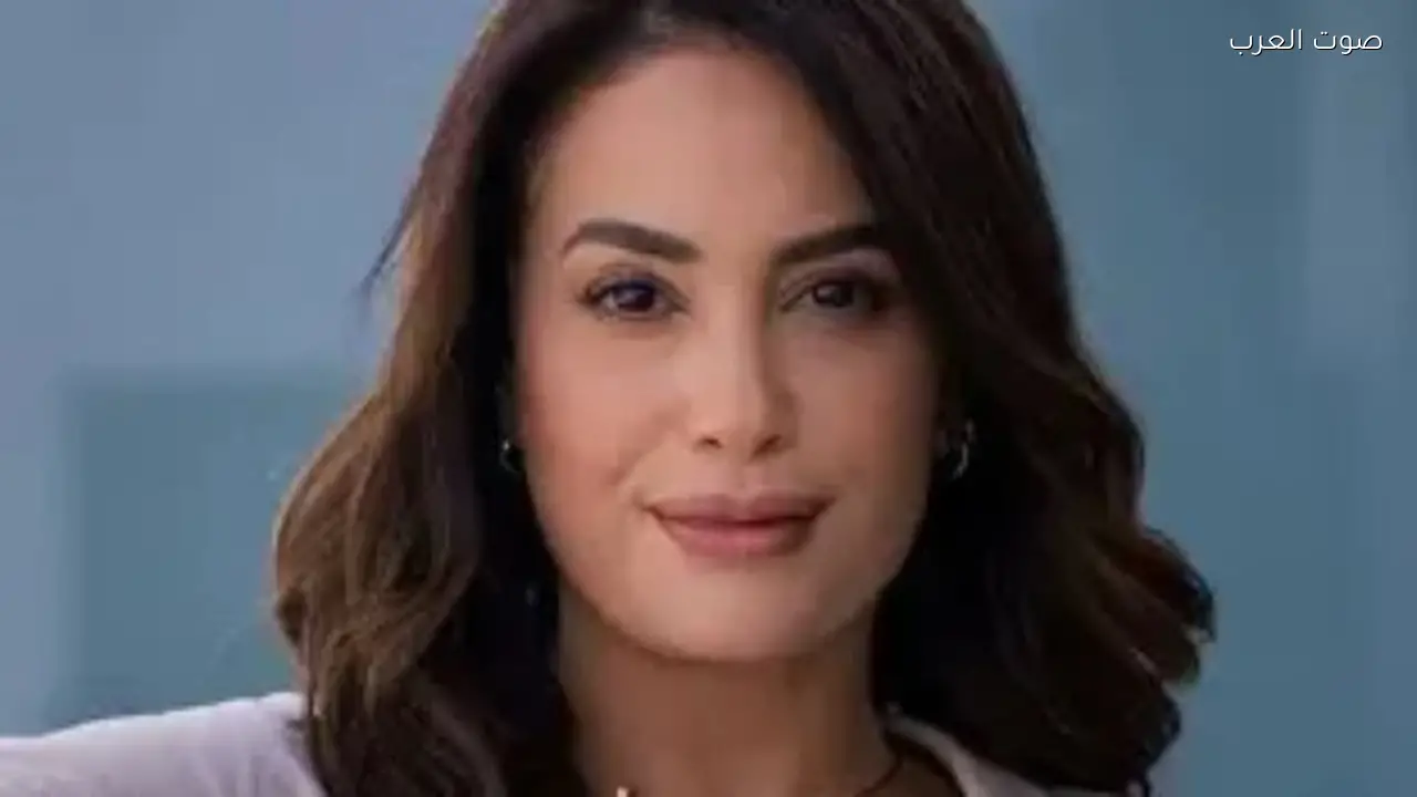 ناهد السباعي تدعم هند صبري في أزمة مسلسل “مناعة”