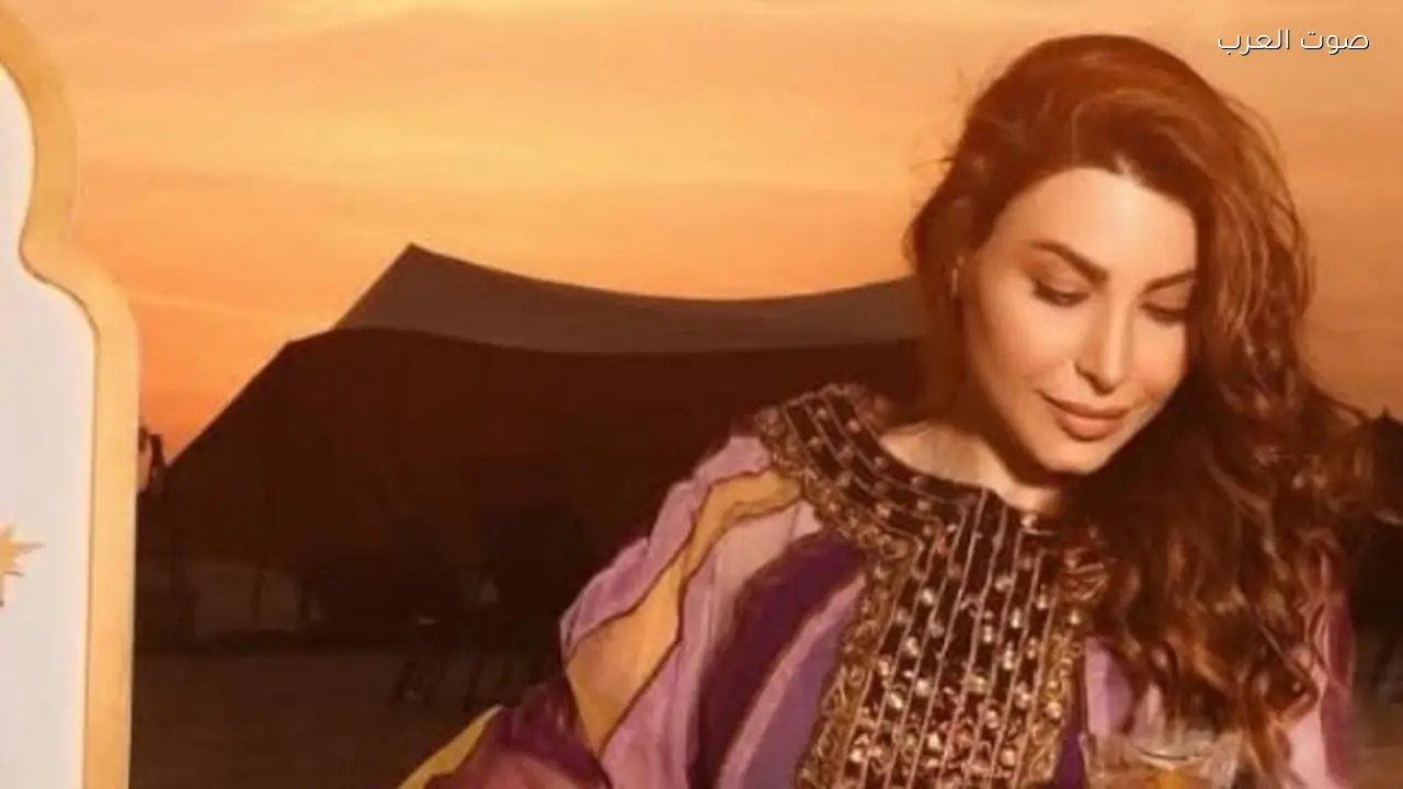 نجمات يتألقن في رمضان بجلسات تصوير بالعبايات والقفاطين