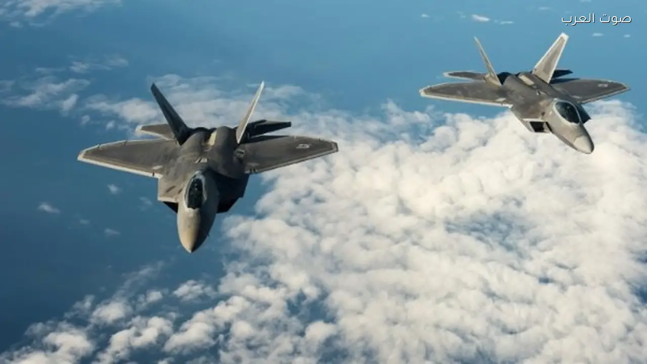 نشر مقاتلات إف-22 أمريكية في إسرائيل استعدادًا للتوترات الحالية