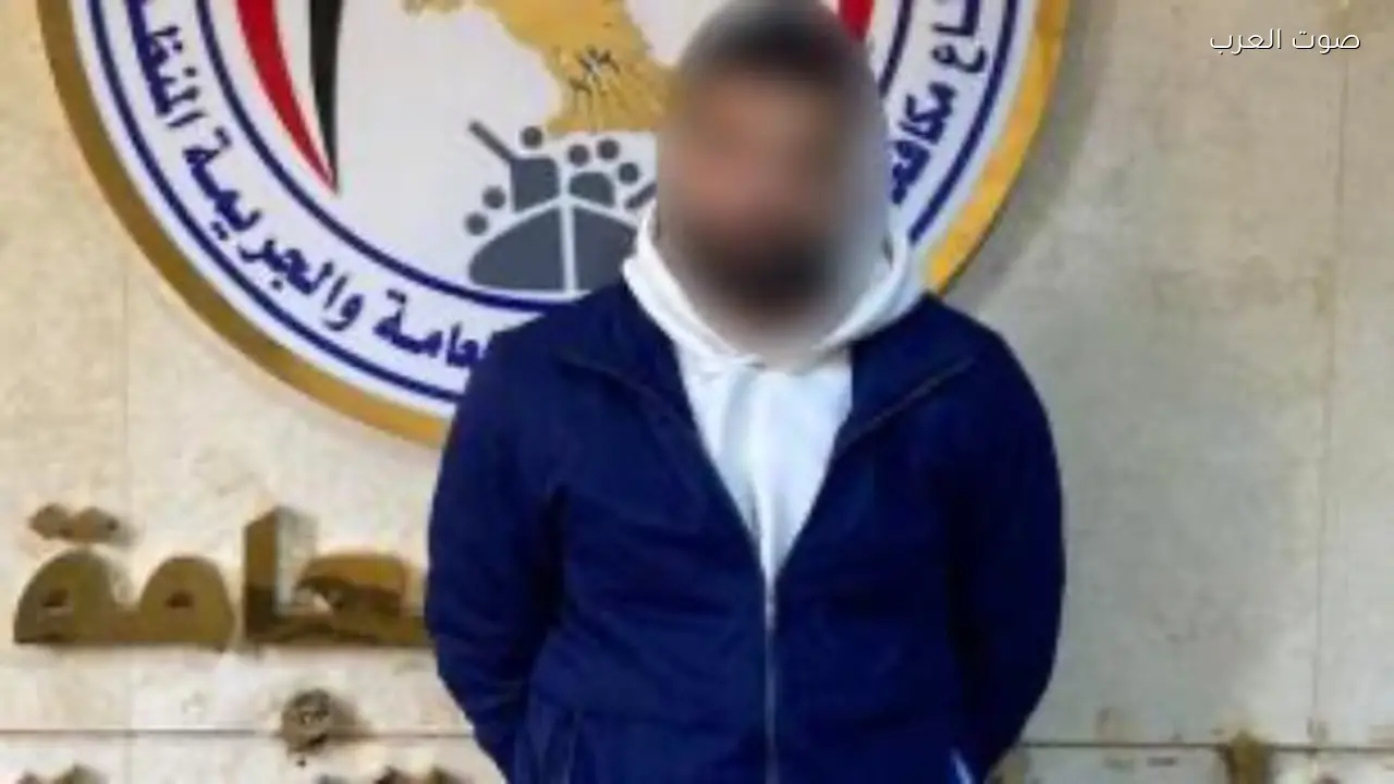 نصاب يخدع مواطنين ويستولي على أموالهم لإلحاق أبنائهم بالجامعات الأجنبية