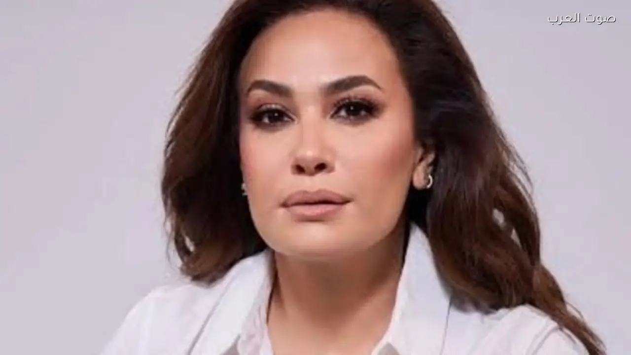 هند صبري تسترجع ذكريات خالد صالح مع ابنه بعد 22 عاماً