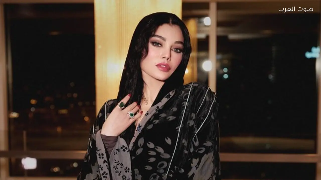 هيفاء وهبي تتألق بالقفطان والطرحة احتفالاً بشهر رمضان