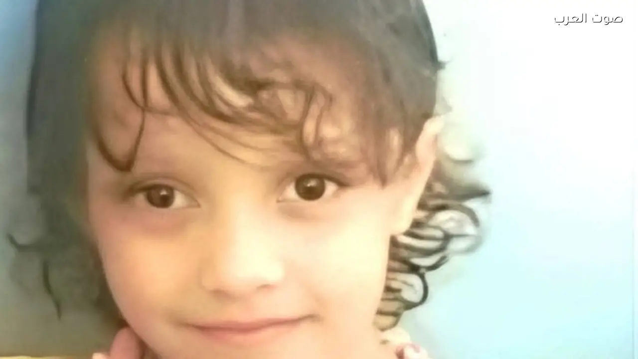 والدا الطفلة قمر يكشفان تفاصيل صادمة عن جريمة جارهم بالمنيب