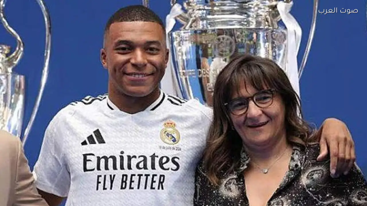 والدة مبابي تتقاضى راتبًا سنويًا أعلى من لاعبي ريال مدريد
