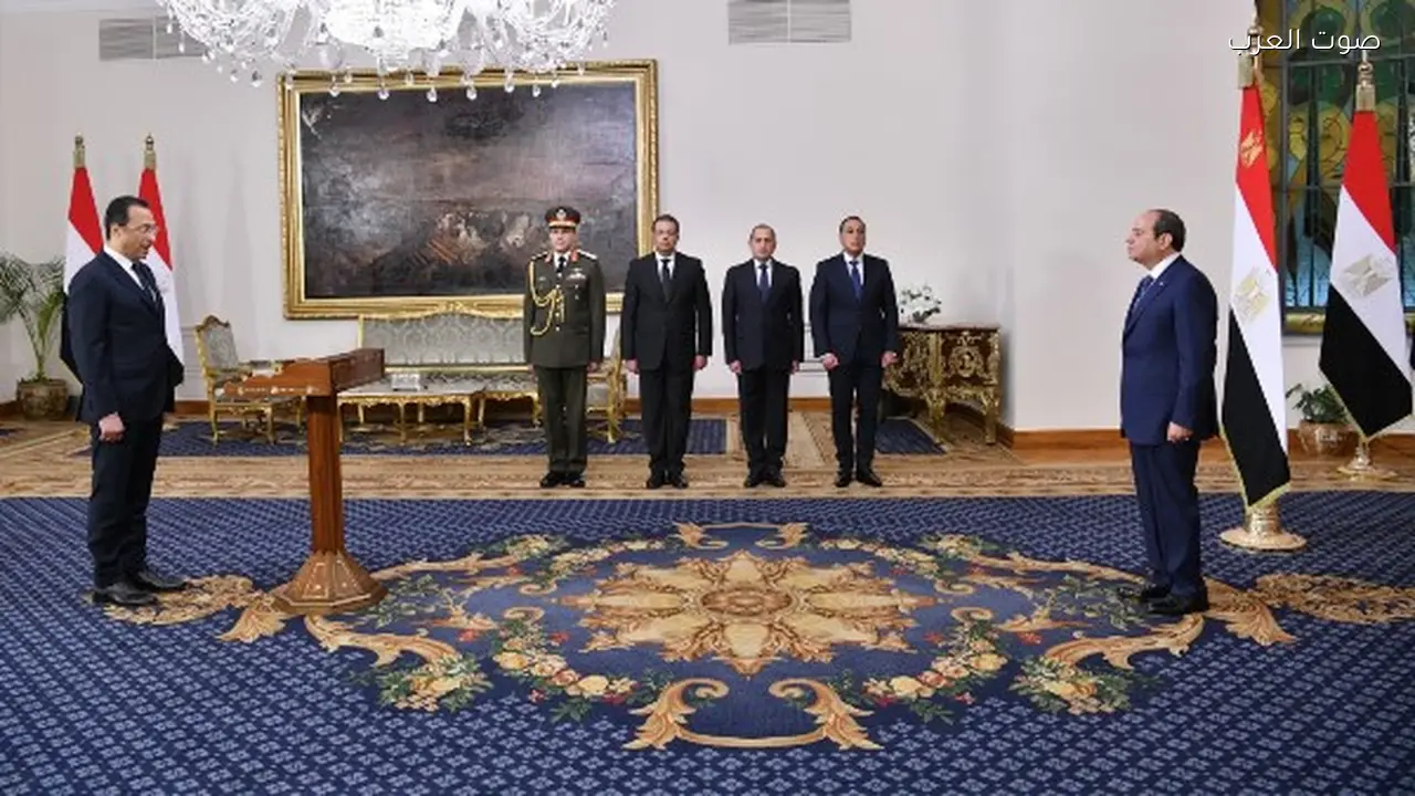 وزير الاتصالات: استكمال التوسع في الخدمات الرقمية لمجتمع رقمي متكامل