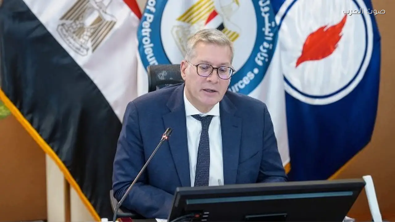 وزير البترول: حفر بئرين استكشافيين و26 بئراً لتعويض الإنتاج