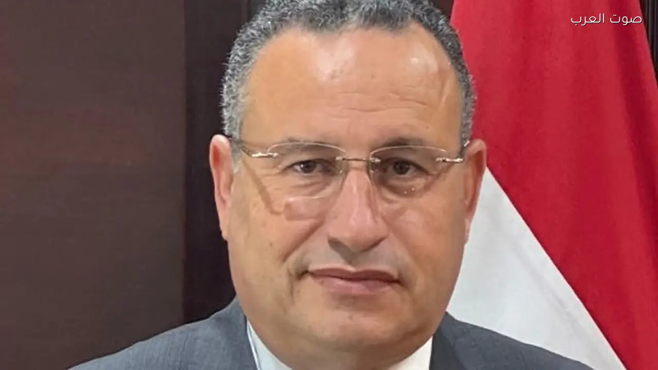 وزير التعليم العالي يهنئ الأكاديميين الجدد في مناصب المحافظين ونوابهم