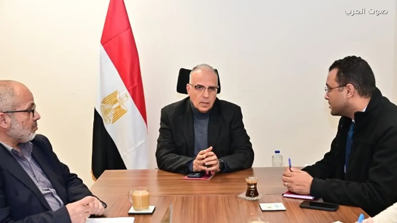 وزير الري يعلن عن مشروعات حماية باستخدام تقنيات صديقة للبيئة