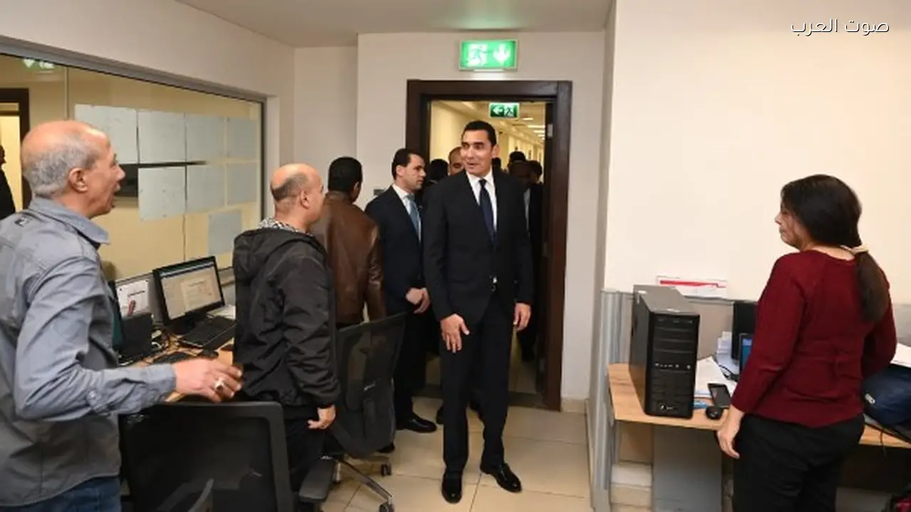 وزير الشباب والرياضة يبدأ عمله بتفقد قطاعات الوزارة