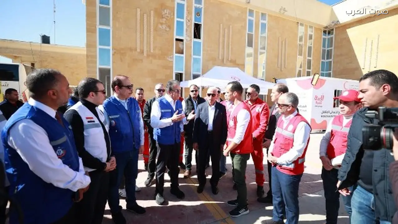 وزير الصحة يقرر صرف مكافآت للعاملين بمستشفيات شمال سيناء