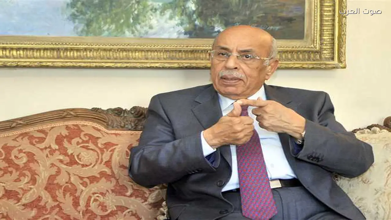 وزير الصحة ينعي الدكتور مفيد شهاب بعد مسيرة وطنية متميزة