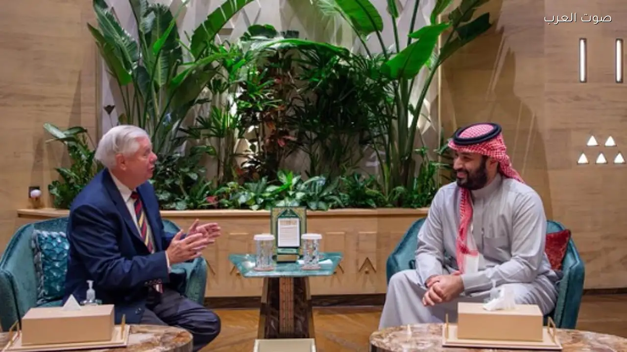 ولي العهد يستقبل السيناتور ليندسي غراهام لبحث الأوضاع الإقليمية والدولية