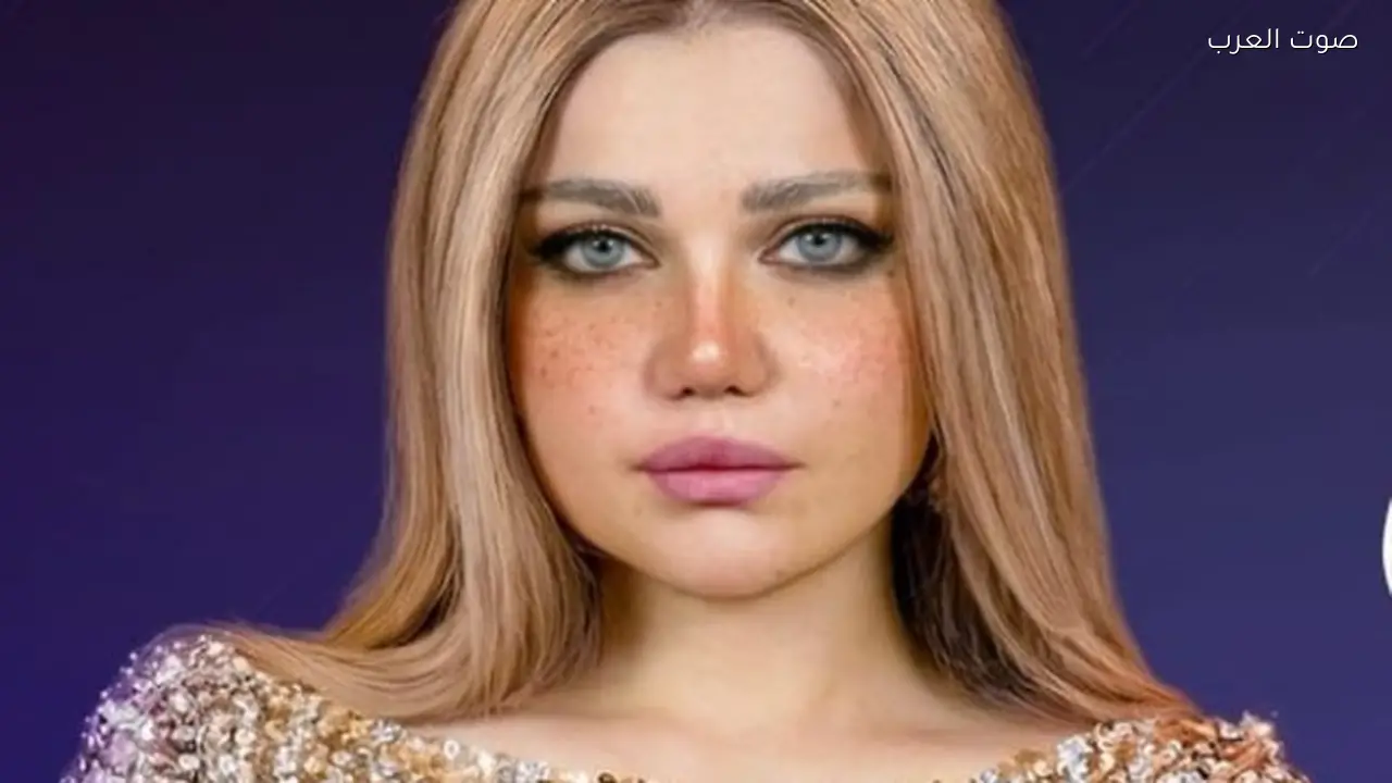 ياسمين الخطيب ترتدي فستانًا بـ 400 ألف جنيه في بوستر برنامجها ورا الشمس